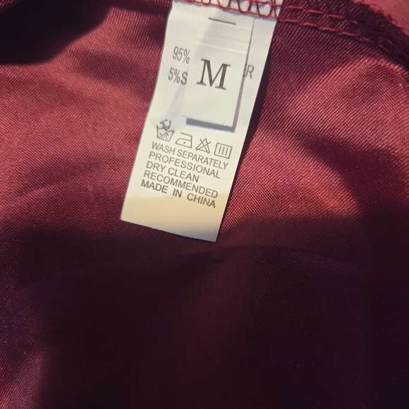 Pressed ATL Elegant Red Satin Dress - Picture 4 of 4